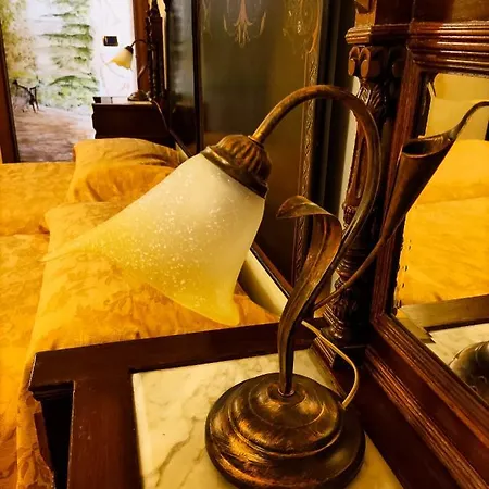 Ca' Degli Artisti Apartment